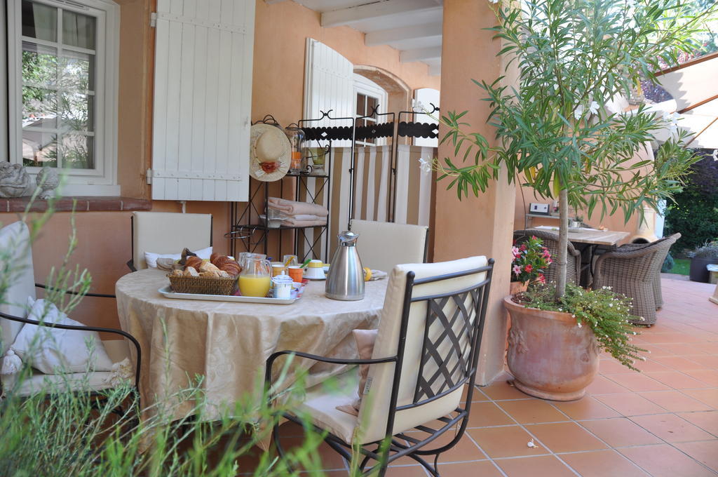 La Villa Rosalie Ventabren ภายนอก รูปภาพ