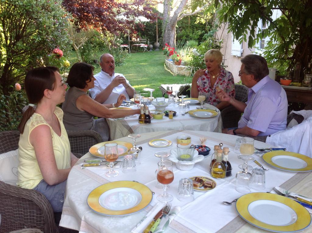 La Villa Rosalie Ventabren ภายนอก รูปภาพ
