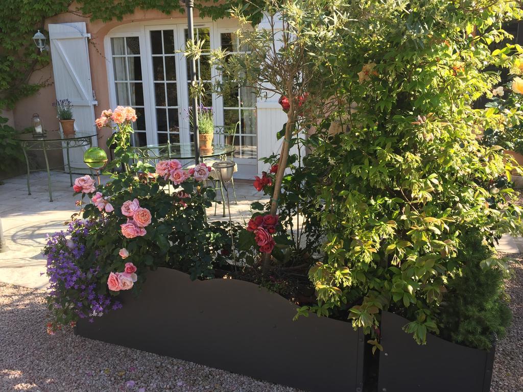 La Villa Rosalie Ventabren ภายนอก รูปภาพ