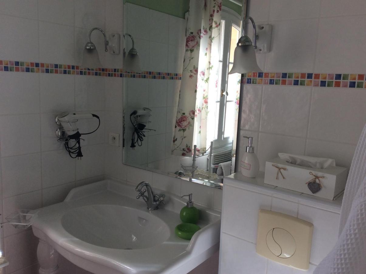 La Villa Rosalie Ventabren ภายนอก รูปภาพ